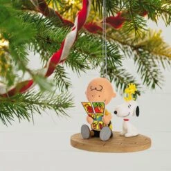 Hallmark The Peanuts® Gang Sunday Morning Funnies Ornament 10 Hallmark The Peanuts® Gang Sunday Morning Funnies Ornament -Hallmark the peanuts r gang sunday morning funnies ornament 5 33074954436792